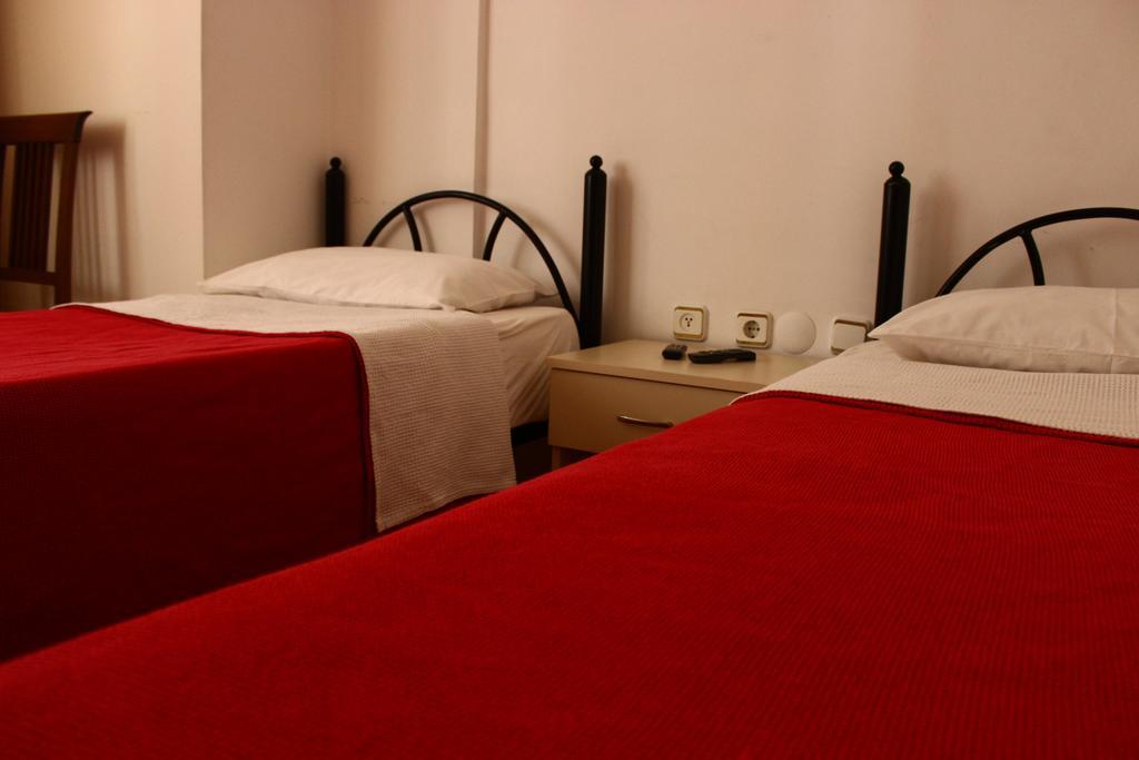 Hotel Zurich Анталія Номер фото